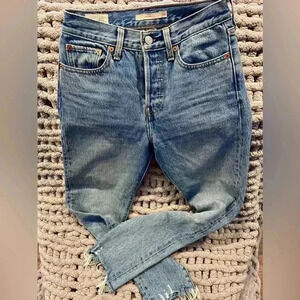 Levi’s Premium Wedgie Fit Jeans